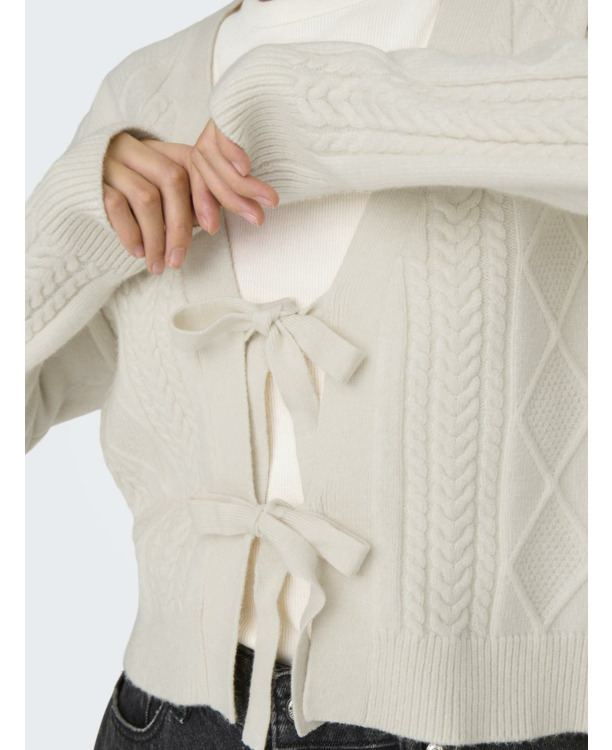 Regular Fit V-Neck Long Sleeves (L/S)
