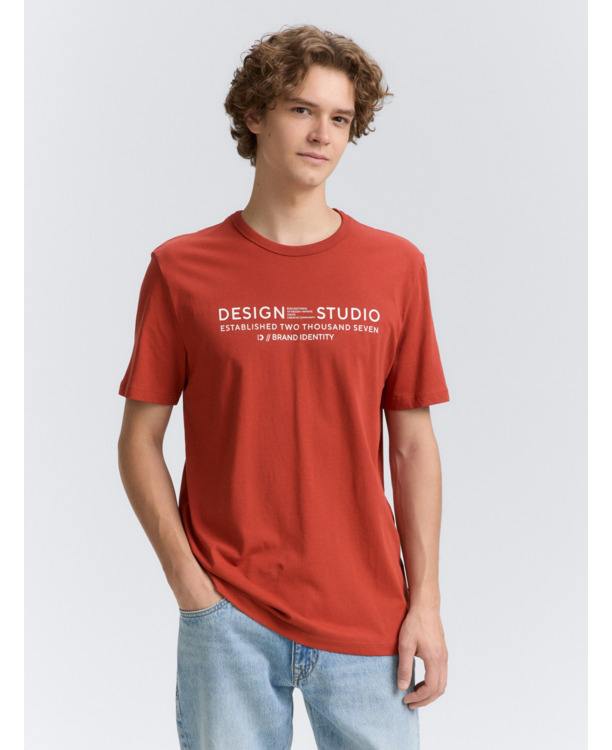 Eenvoudig T-shirt met logo-opdruk