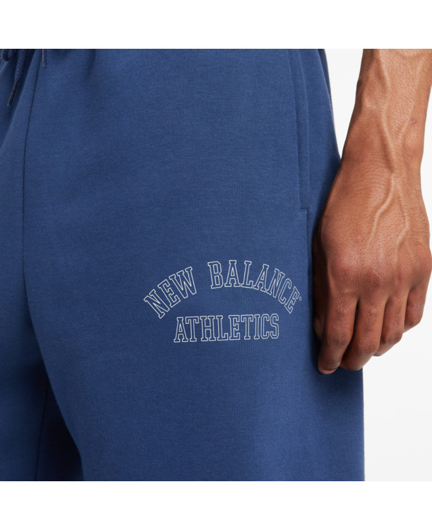 Men Sport Essentials Graphic Long Apparel