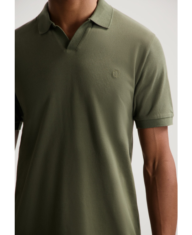 Bowie V-Neck Polo