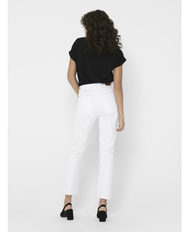 Regular Fit O-Neck Short Sleeves (S/S) Regular fit top met ronde hals en korte mouwen