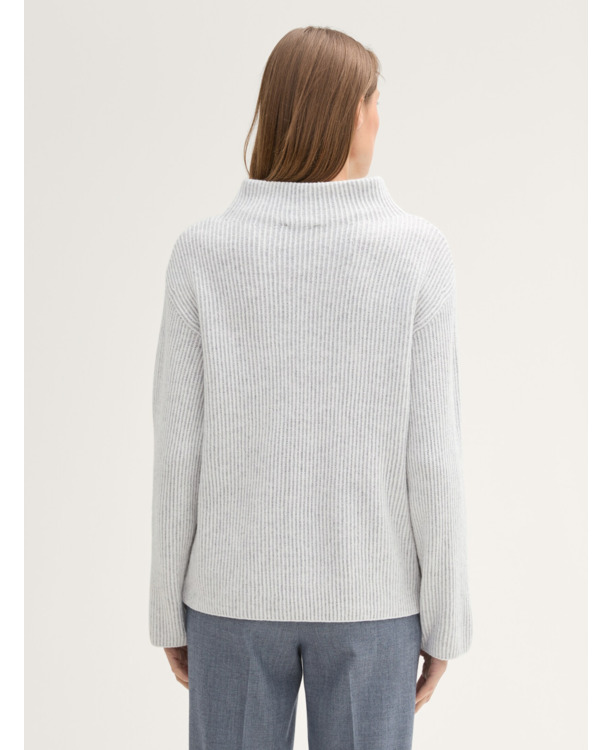 Uitgebreide trui met opstaande Kraag