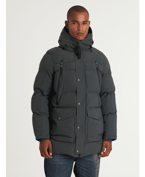 Explorer Tech Heren