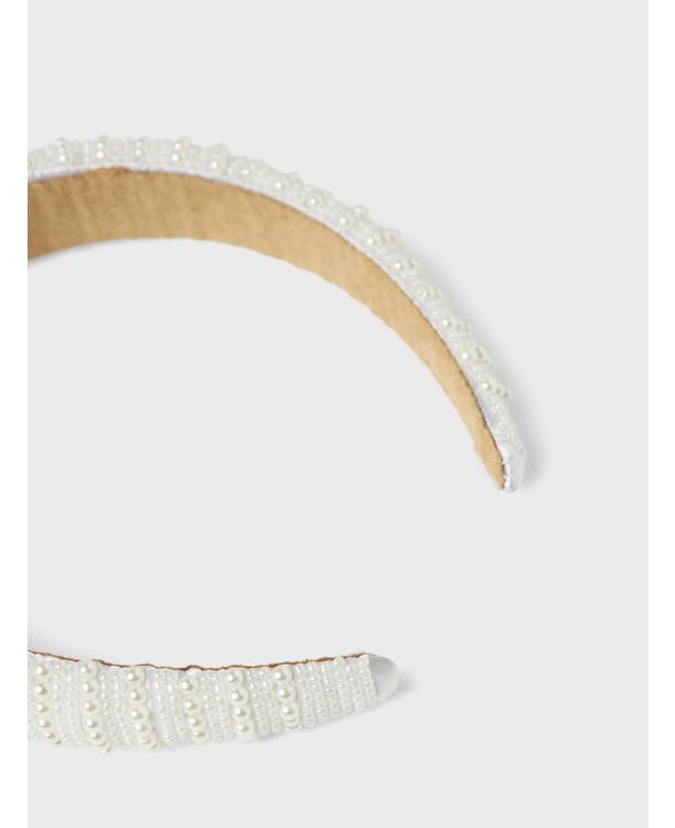 NKFPASIKKA HAARBRACE