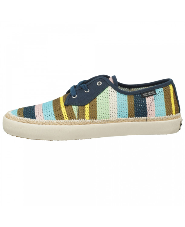 Izomi Sneaker