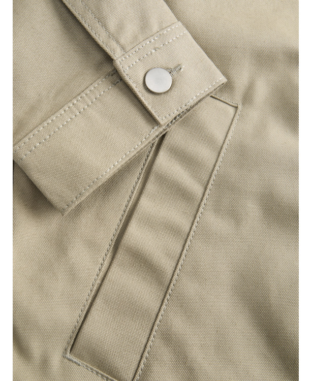 Spread Collar Long Sleeves (L/S)