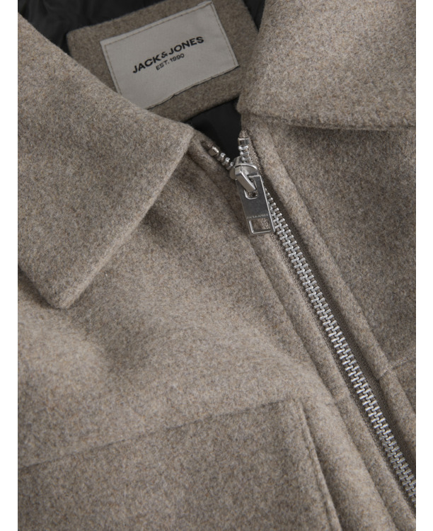 Spread Collar Long Sleeves (L/S)