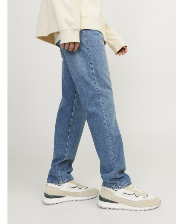 Relaxed Fit