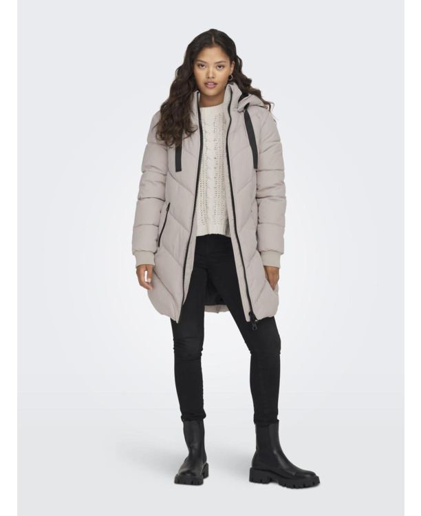 Hood w. String Regulation