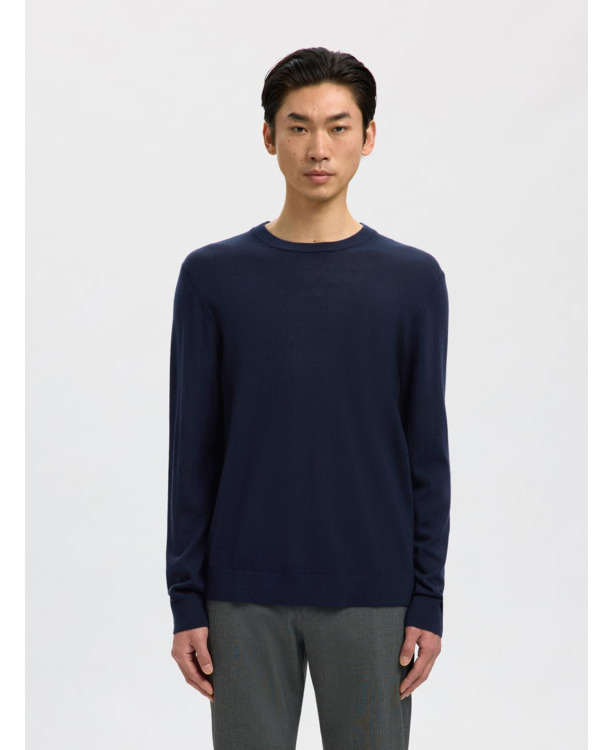 Regular Fit Crew Neck Long Sleeves (L/S)