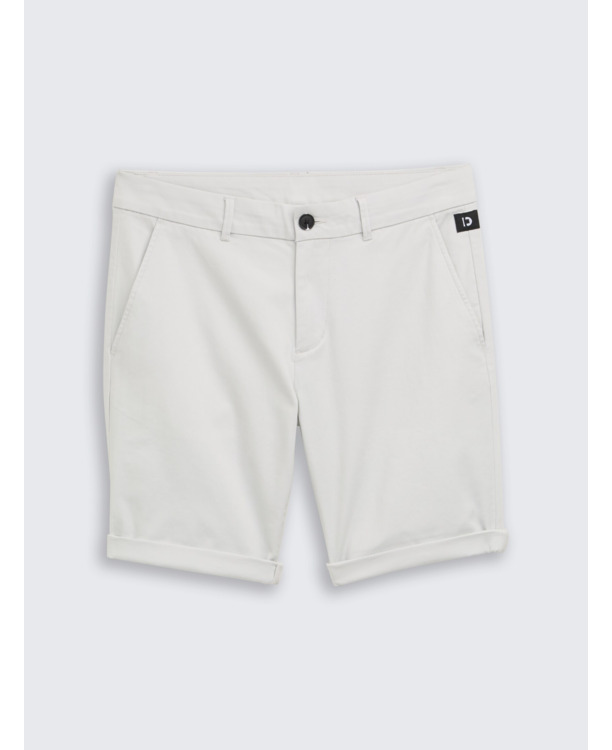 Slim fit chino shorts