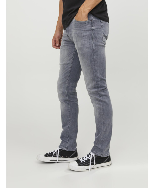 Slim fit jeans