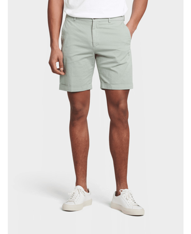 Byron short Heren