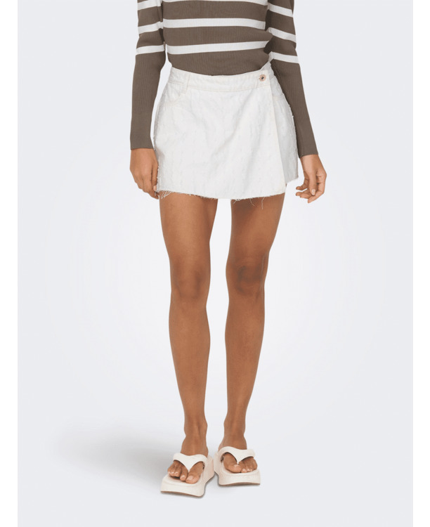 ONLTEXAS REG WHITE PUNCH DNM SKORT