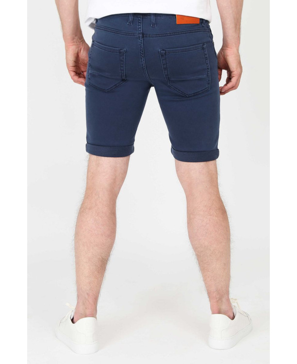 Suitable Kant Short Navy