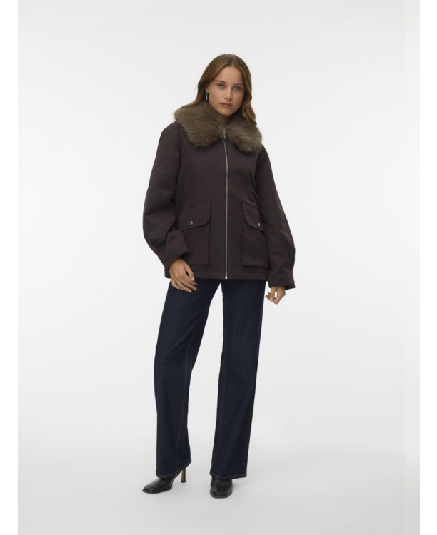 Spread Collar Long Sleeves (L/S)