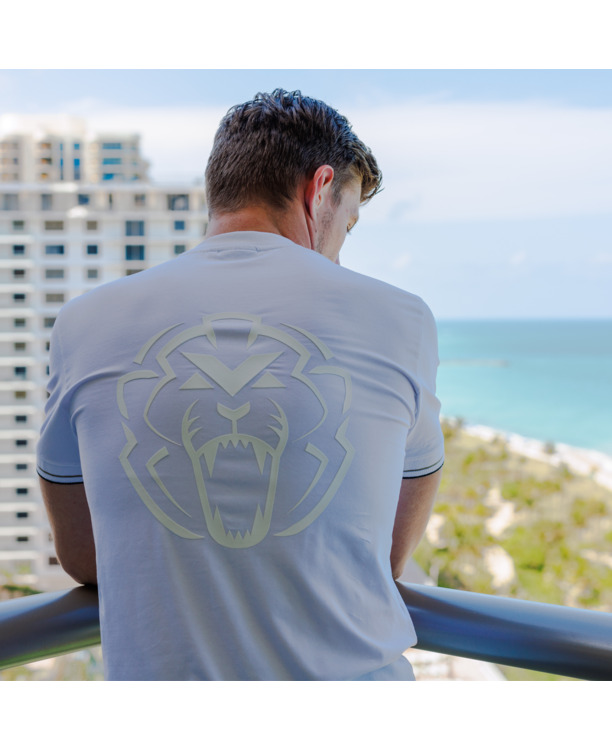 Unleash The Lion - T-shirt - Wit