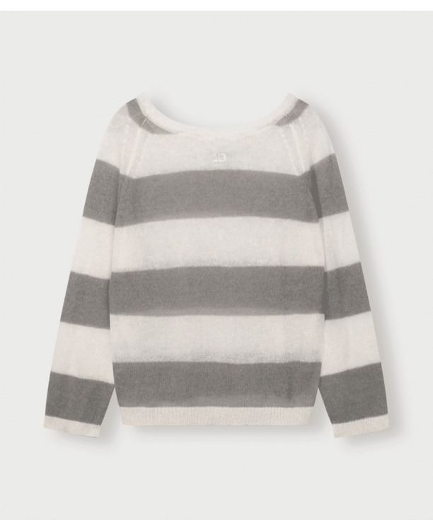thin knit sweater stripes