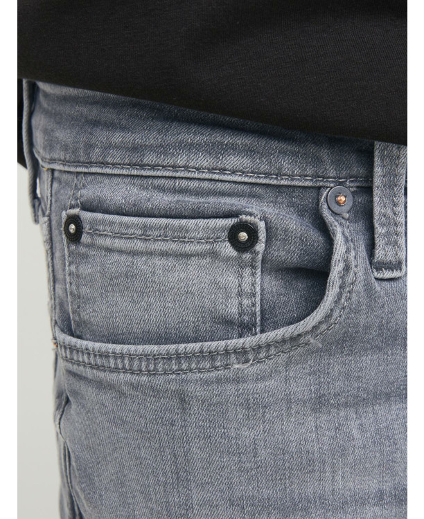 Slim fit jeans