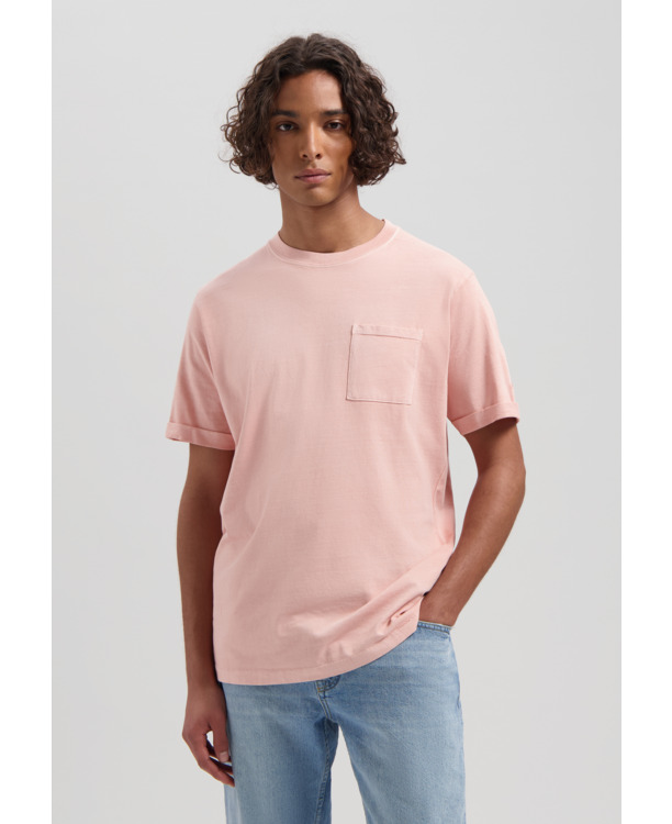 Nickolas Tee