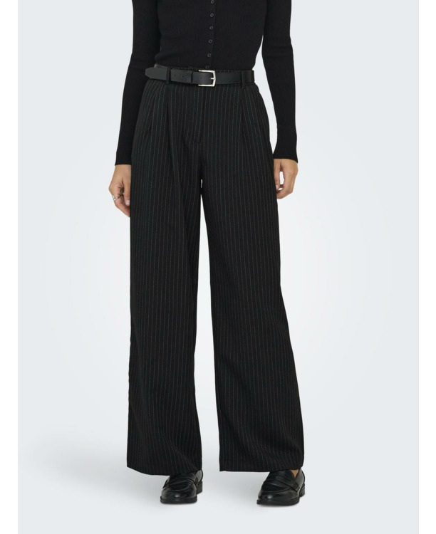 Straight Fit