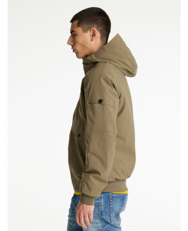 Chasin Heren Jas Return Valley