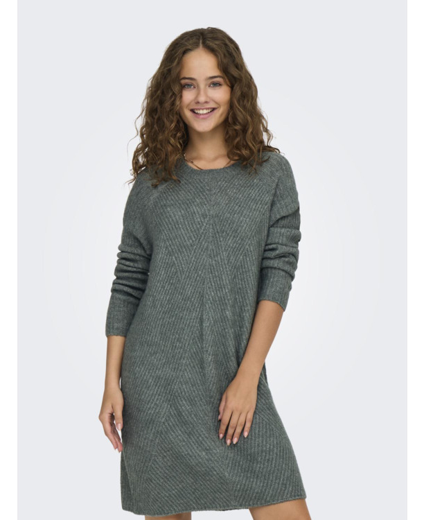 Regular Fit V-Neck Long Sleeves (L/S)