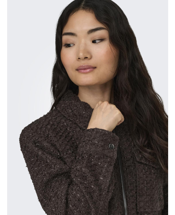 Spread Collar Long Sleeves (L/S)