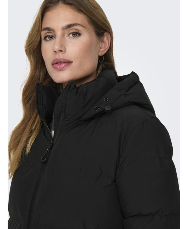 Hood w. String Regulation