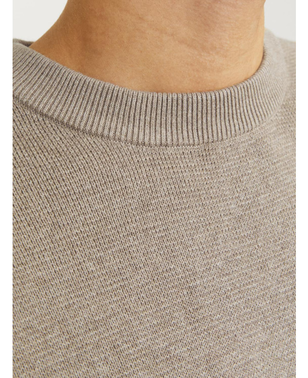 Relaxed Fit Crew Neck Long Sleeves (L/S)