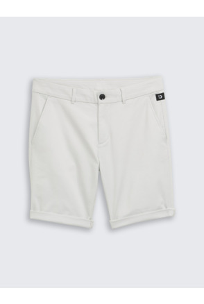Slim fit chino shorts