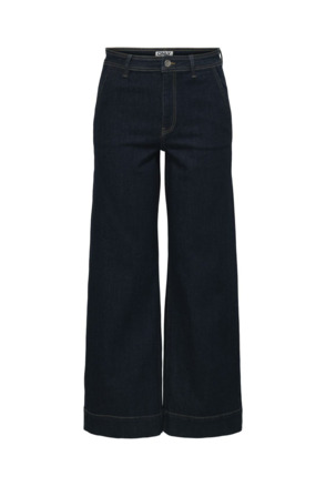 Wide Leg Fit
