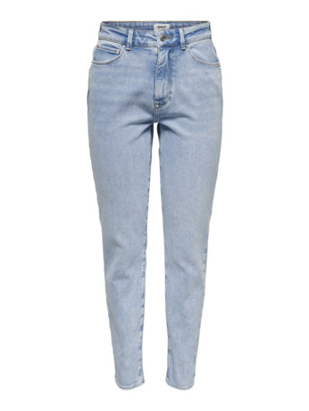 Straight Fit
