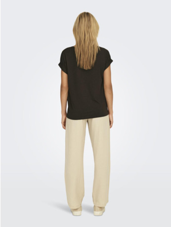 Regular Fit O-Neck Short Sleeves (S/S) Regular fit top met ronde hals en korte mouwen