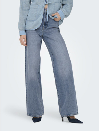 Wide Leg Fit