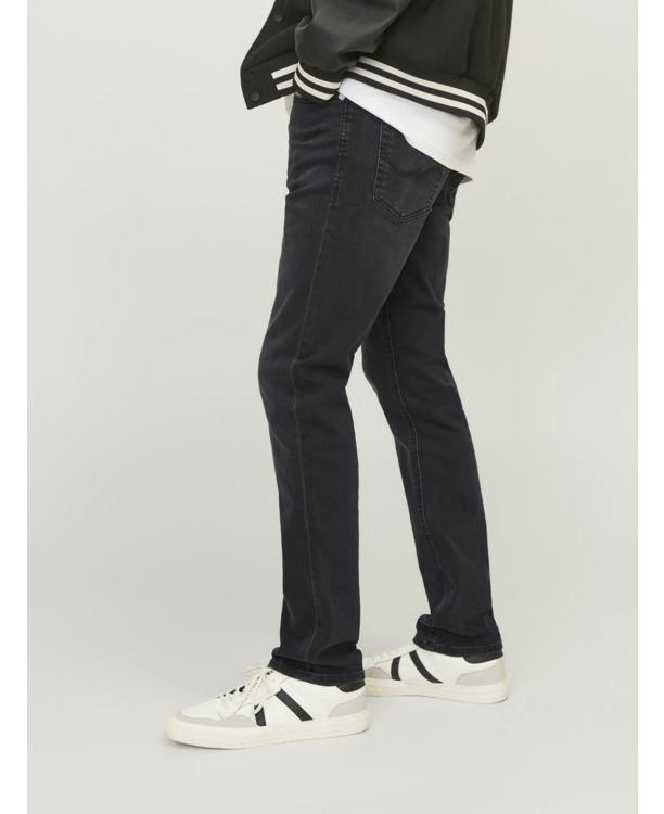 Slim Fit