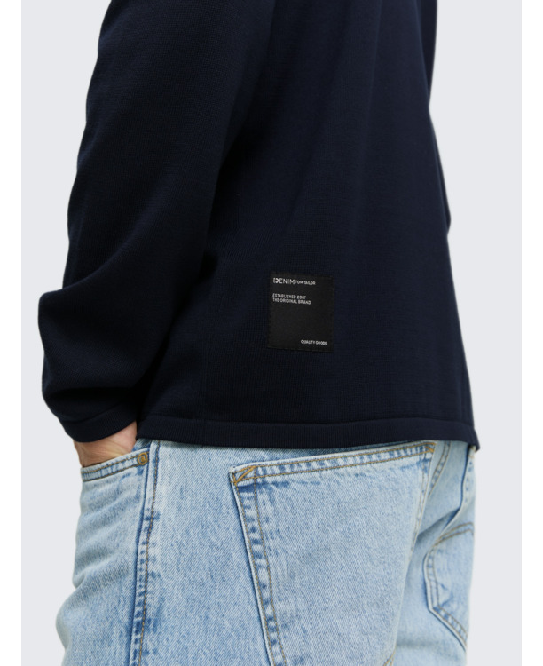 Gebreide trui met kraagdetail