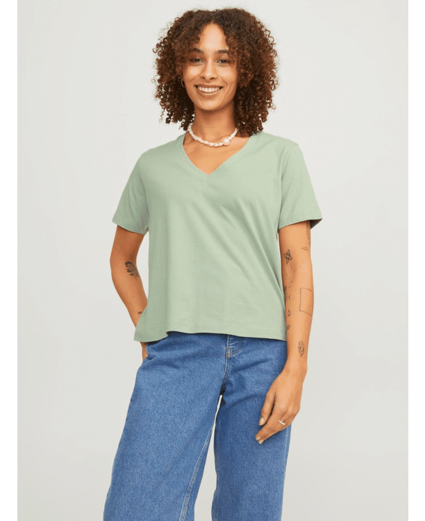 JXANNIE REG VNECK SS TEE JRS