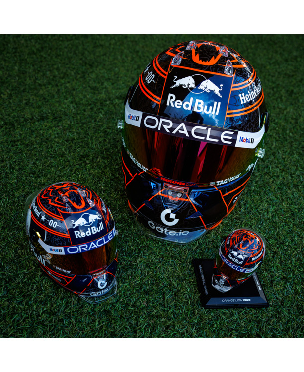 1:2 - Orange Lion Helm 2025 - Max Verstappen - Red Bull Racing