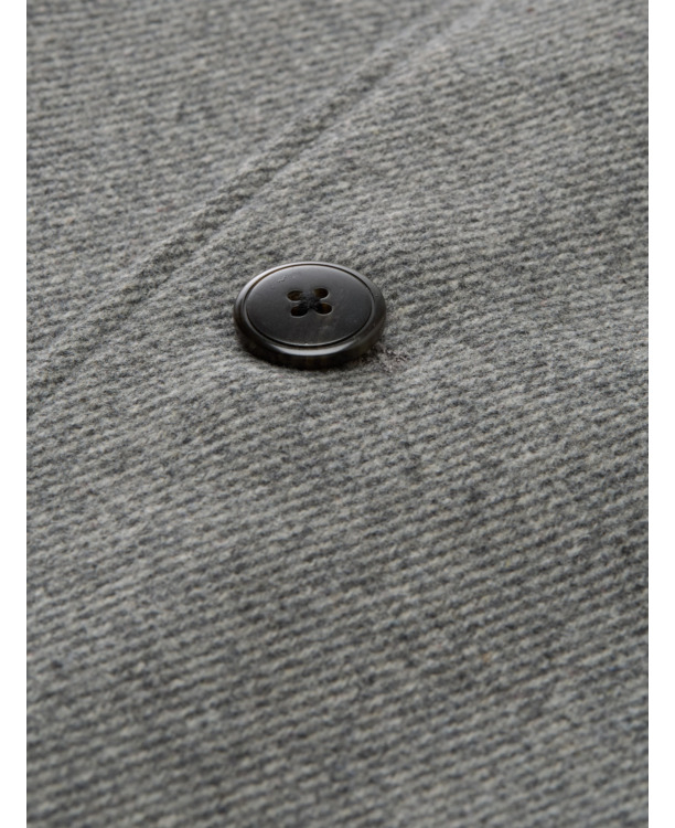 Wollen jas met reverskraag