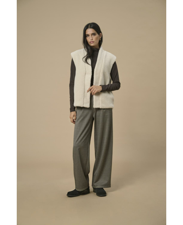 V-Neck Sleeveless (S/L)