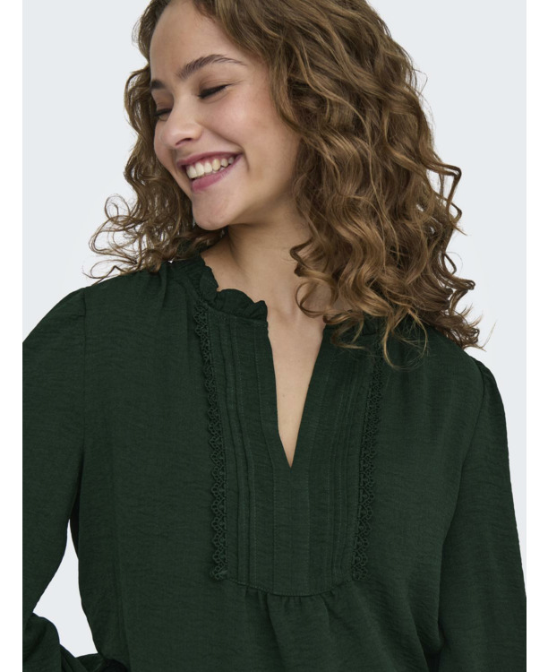 Regular Fit V-Neck Long Sleeves (L/S)