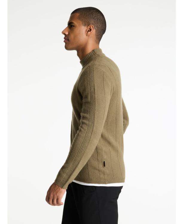 Chasin Heren Truien Track Mock