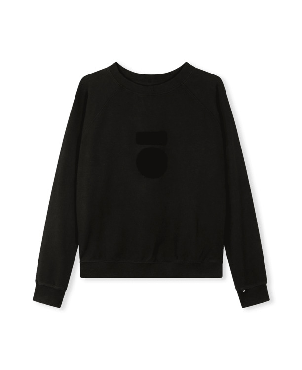 THE CREW NECK SWEATER