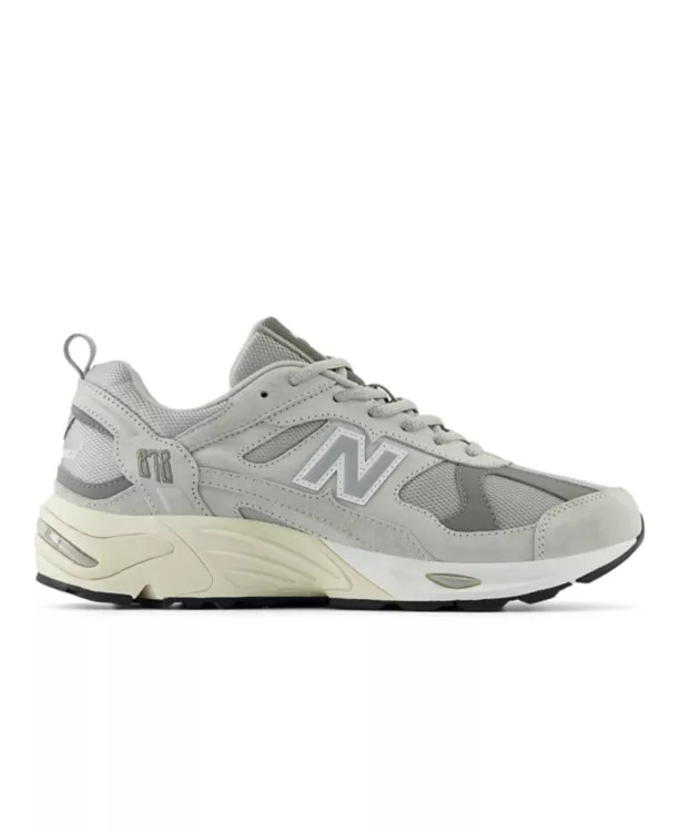 878 unisex Sneakers