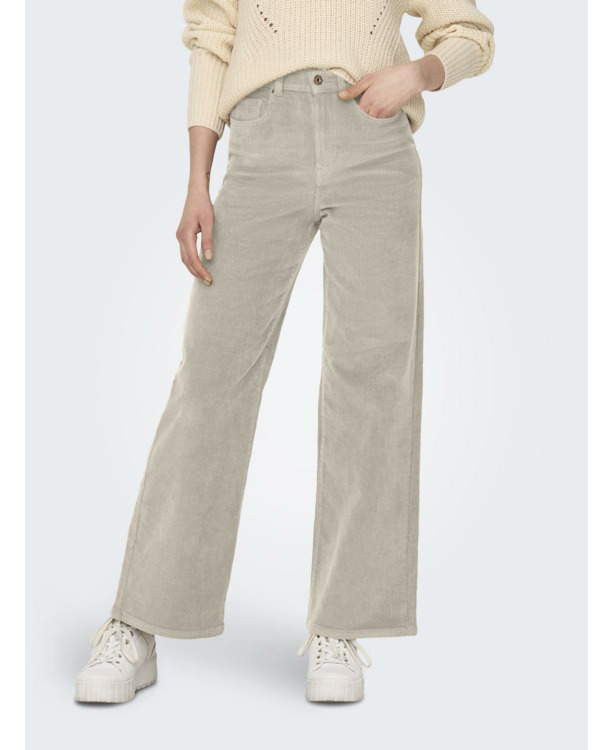 Wide Leg Fit
