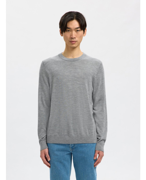 Regular Fit Crew Neck Long Sleeves (L/S)