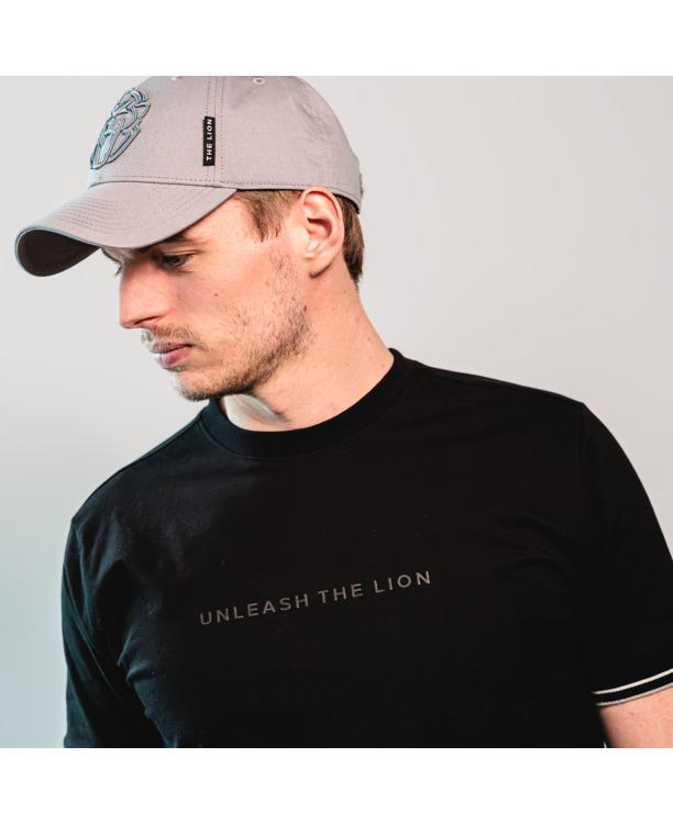 T-shirt - Zwart - Unleash The Lion