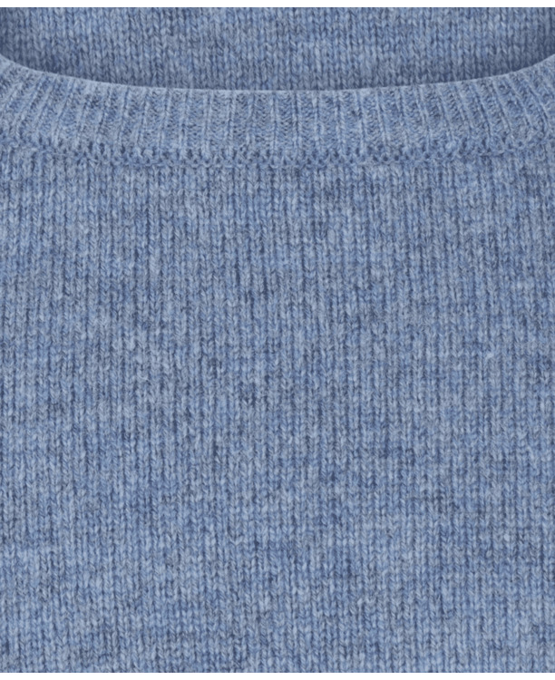 Lambswool C- neck Sweater