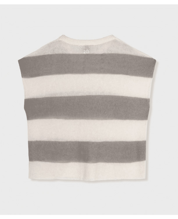 knit top stripes
